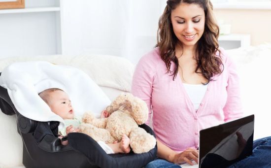 praca mamy Mama i częściowy etat – to działa! 