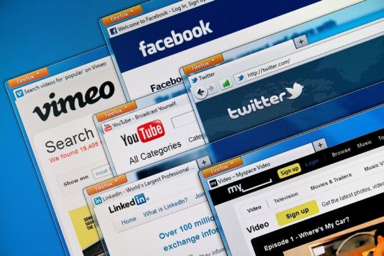 twitter Mikroblogi i Facebook zamiast CV? 